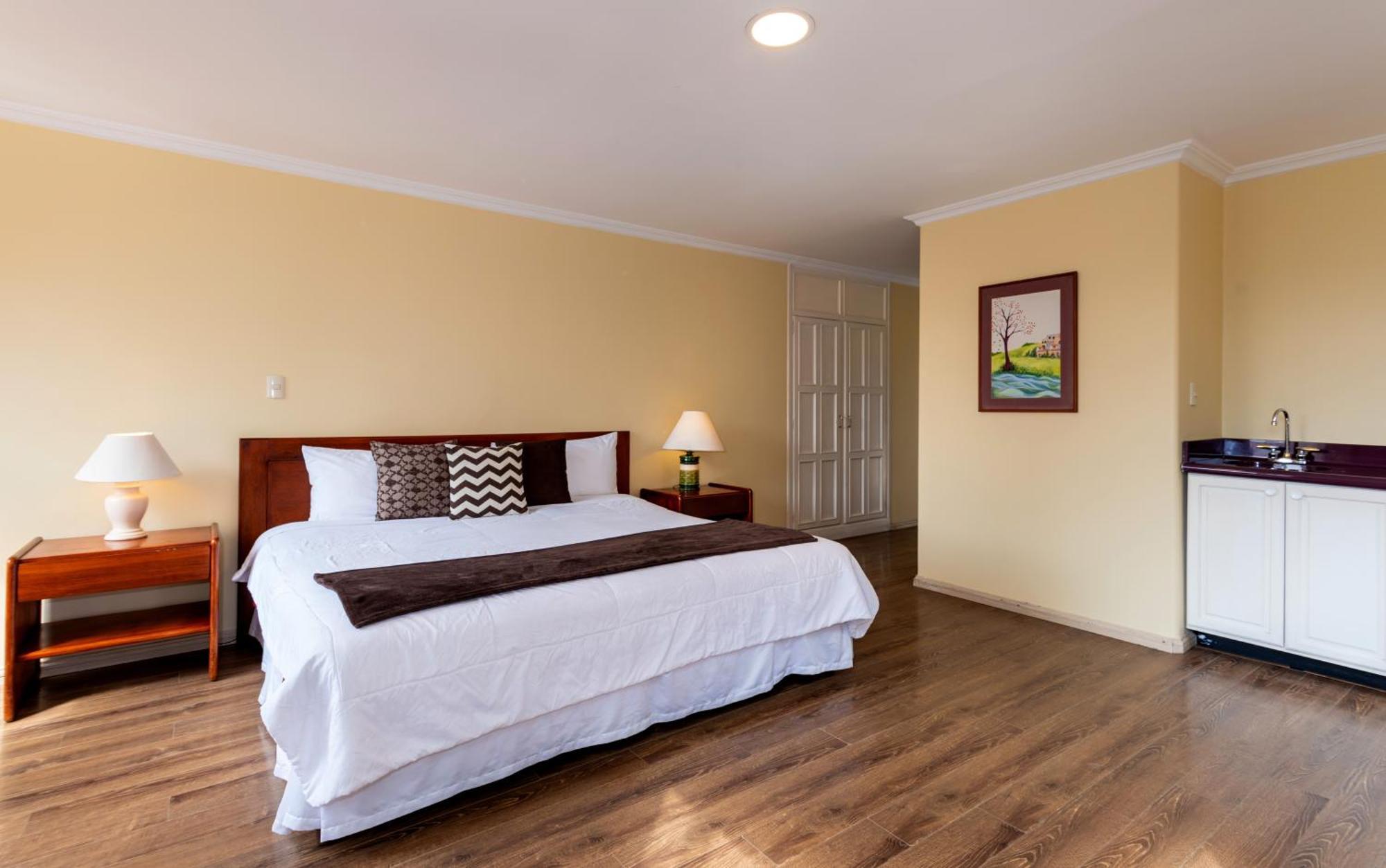 Hotel Nass Pinar Del Lago Cuenca Luaran gambar
